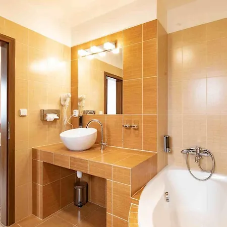 Uno Gasthof 4*