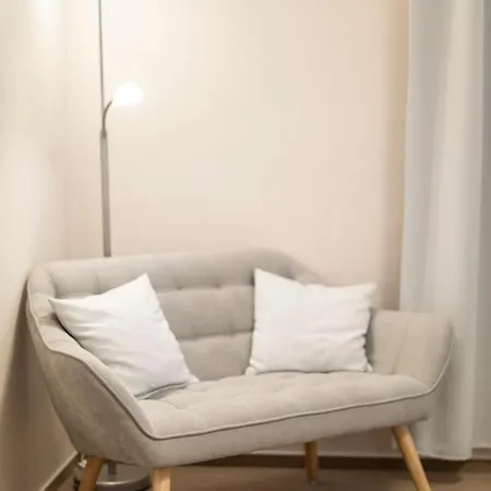 Uno Zlin