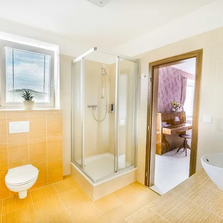 Guest house Uno